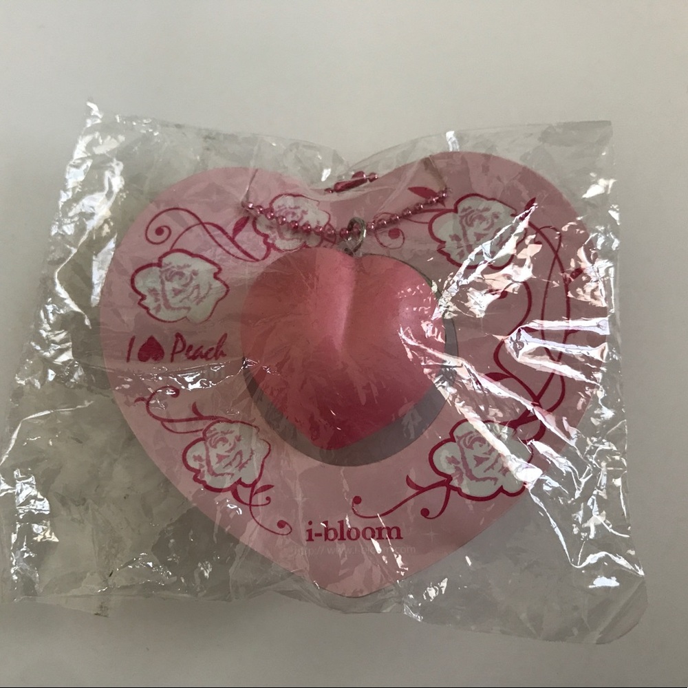 IBloom mini peach squishy